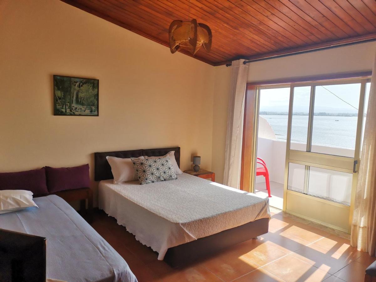 "O Veleiro" Rest. Resid. Bed & Breakfast Torreira Exterior photo